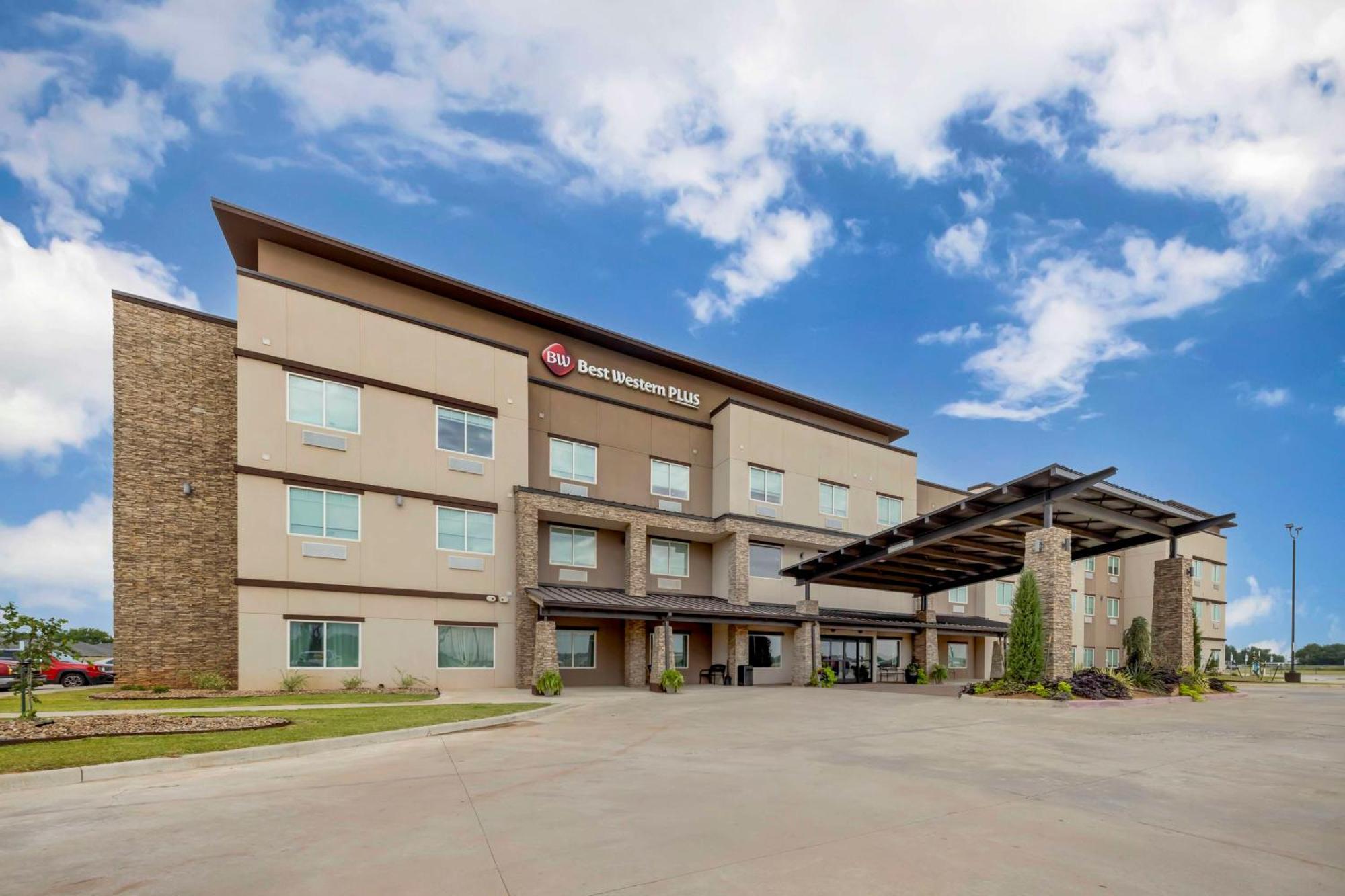 Best Western Plus Chickasha Inn Buitenkant foto